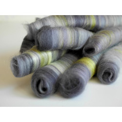 copy of Rouleaux (rolags) à filer